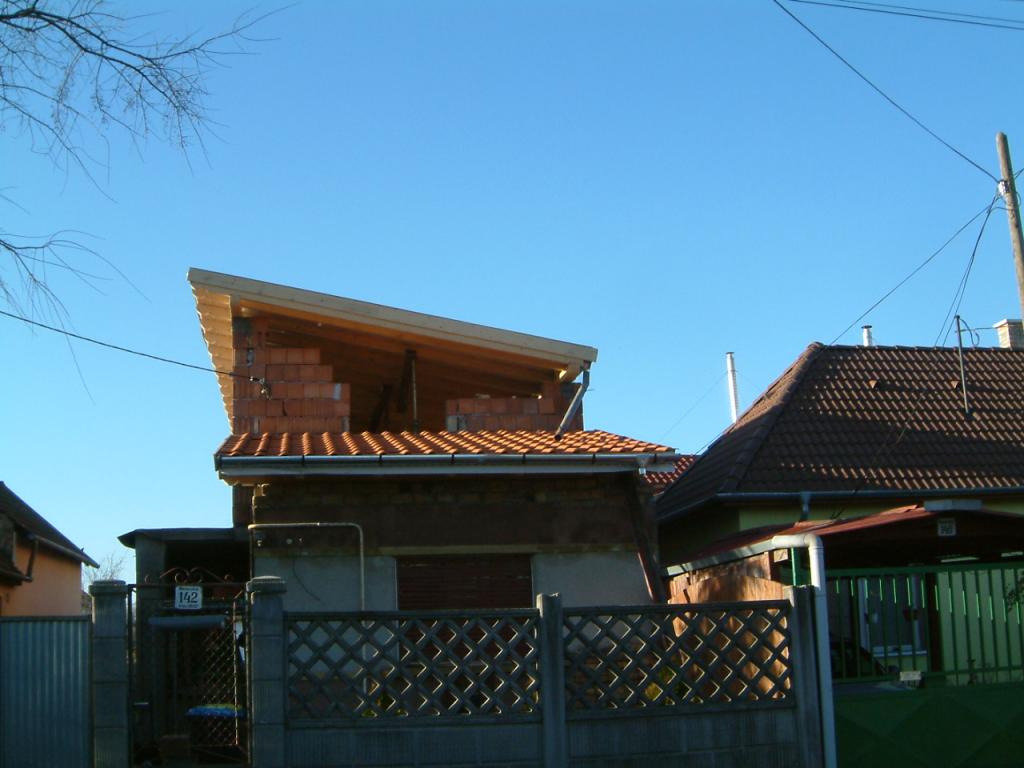 Szily Ferenc - Modern tornácos ház
