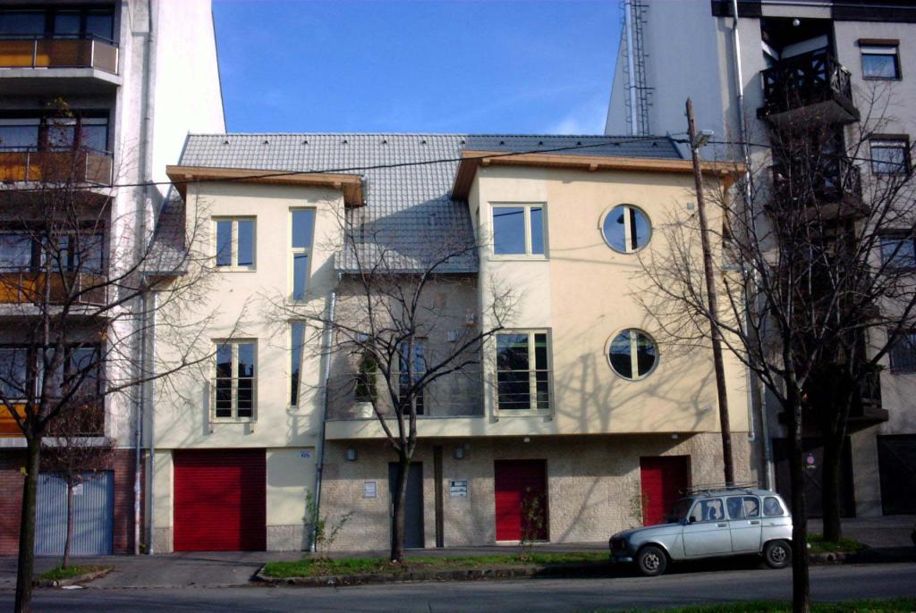 Bagoly Lajos, Planit 2000 Építészstúdió - irodaépület
