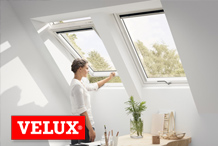 Velux - Új alsó kilincses tetőtéri ablaktípusok a VELUX választékban - könnyű működtetés magasra beépített ablakok esetén is
